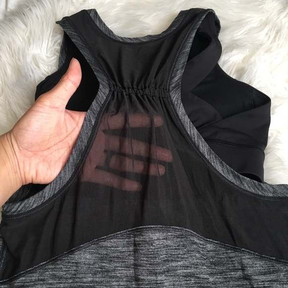 Lululemon top with built in bra - Picture 4 of 8